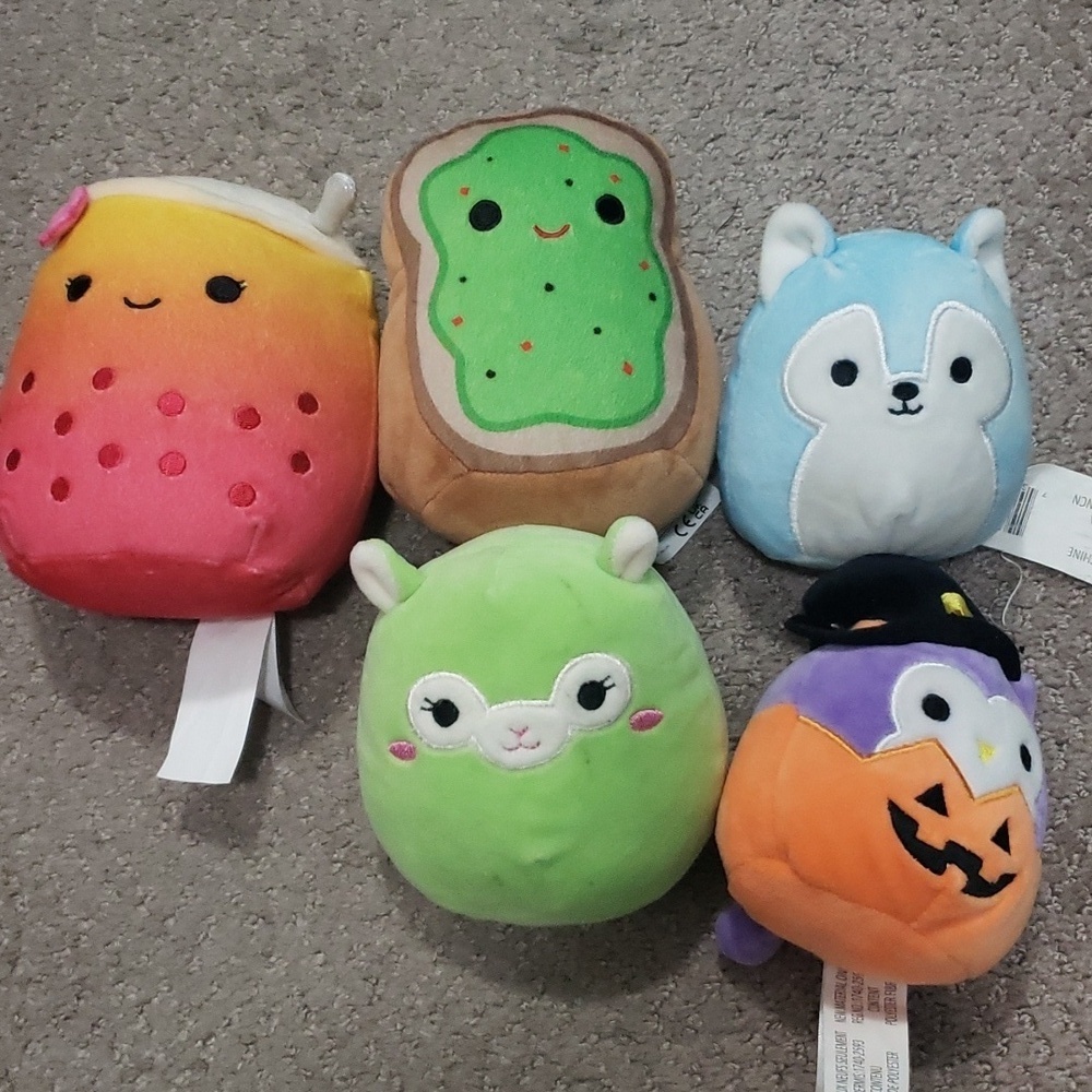 Lot of 5 small squishmallows